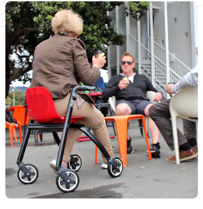 Ką jūs žinote apie senjorų „Rolling Walkers“?